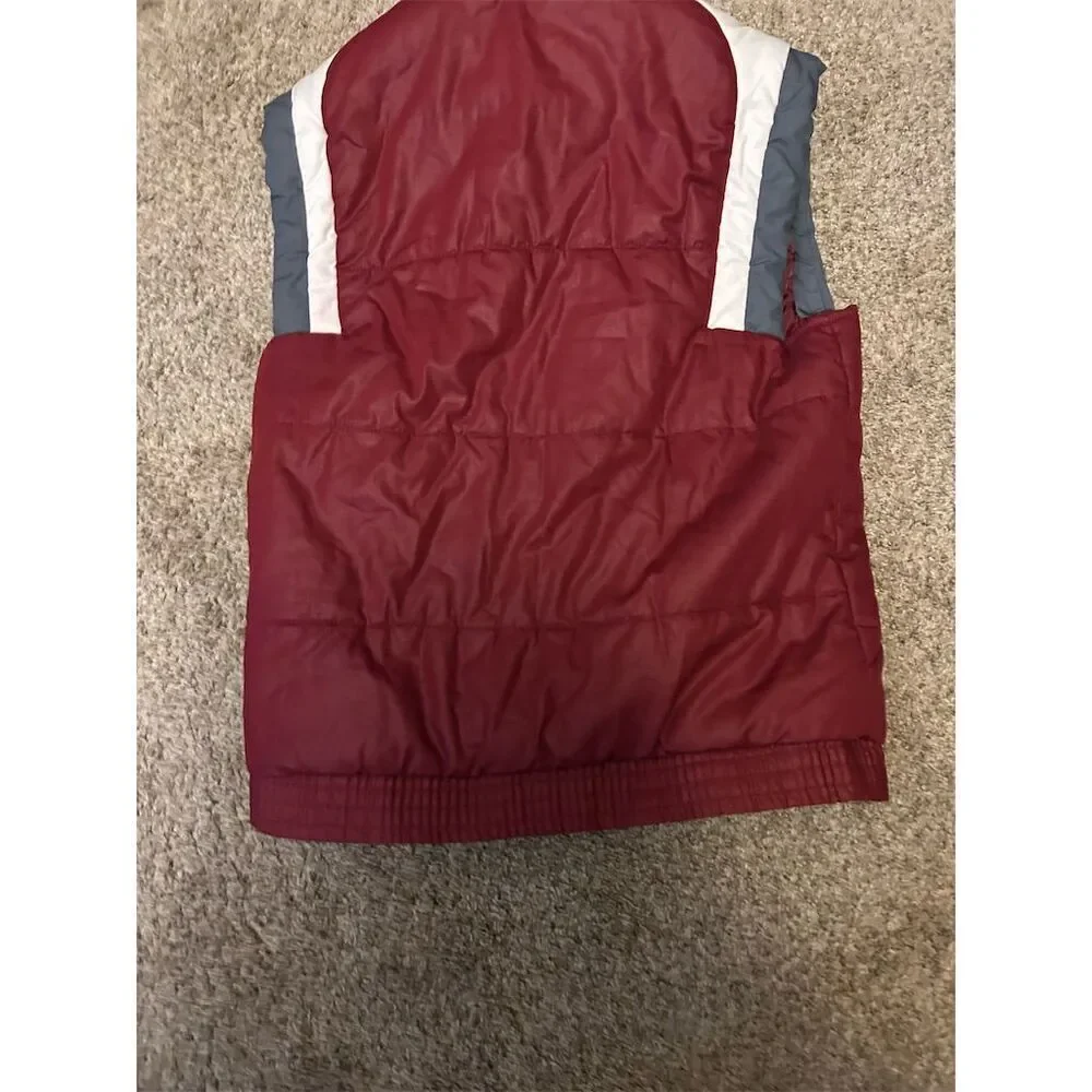 Vintage Women's Burgundy Puffer Vest Size S Casual Winter Outerwear - Picture 8 of 9